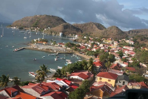 Les Saintes harbour © Ian & Andrea Treleaven